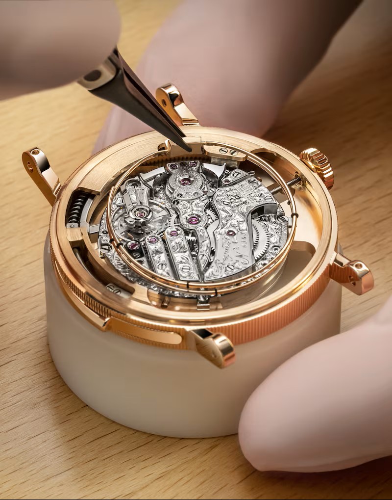 寶璣機芯抹油保養 - Breguet 手錶維修服務